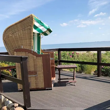Haus Halligenblick Amrum Holiday home Wittdun